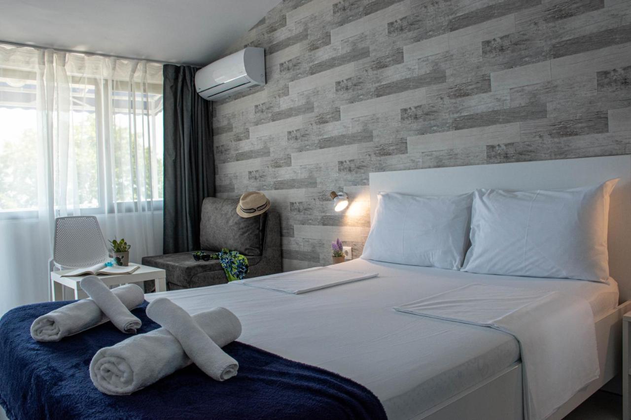 Simada Blue Guesthouse Zlate písky Exteriér fotografie