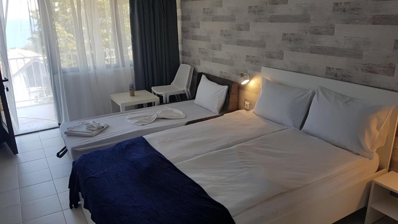 Simada Blue Guesthouse Zlate písky Exteriér fotografie