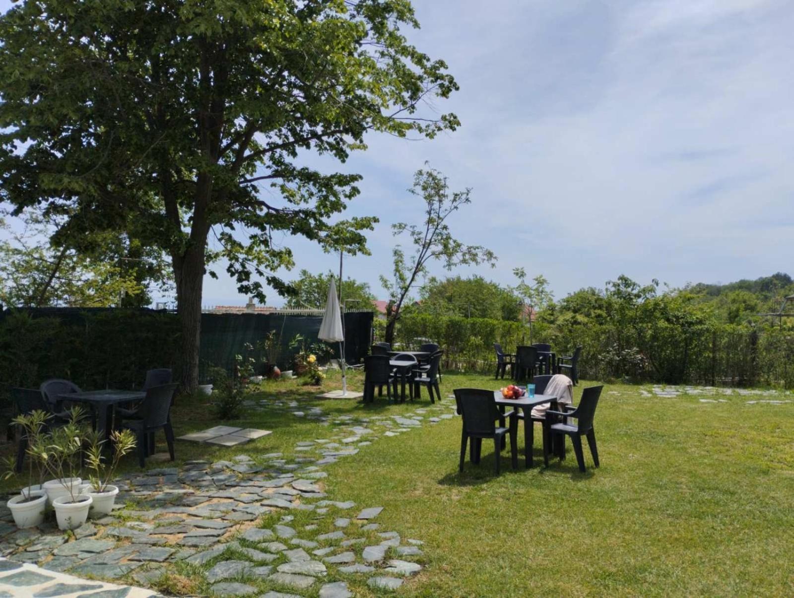 Simada Blue Guesthouse Zlate písky Exteriér fotografie